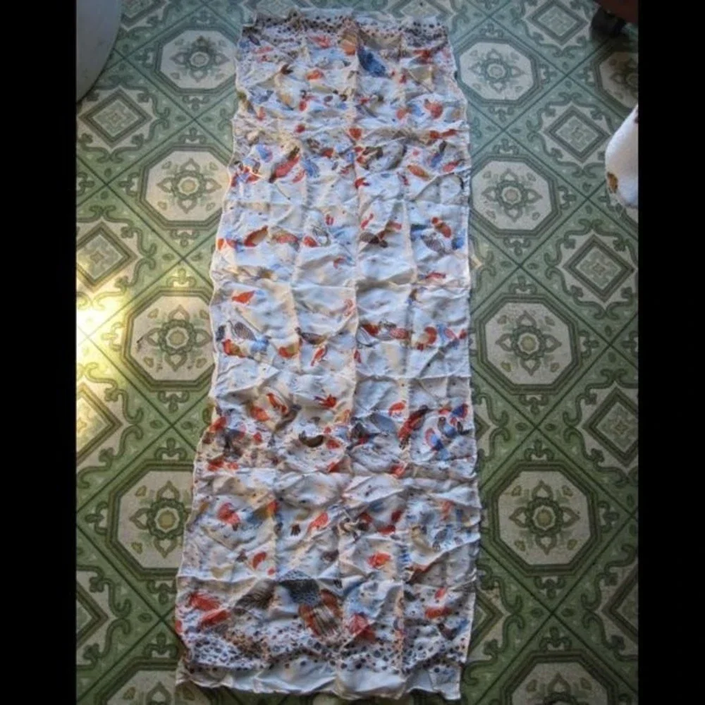 Echo 100% Silk ? Pheasant Birds Harvest Colors Themed Scarf Shawl Handkerchief - Picture 11 of 12